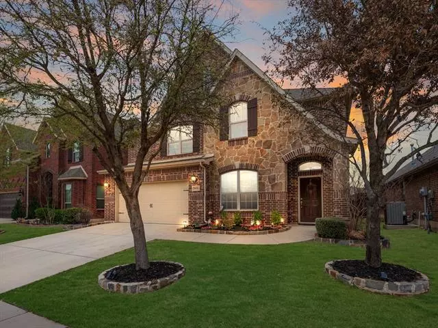 8616 Running River Lane, Fort Worth, TX 76131