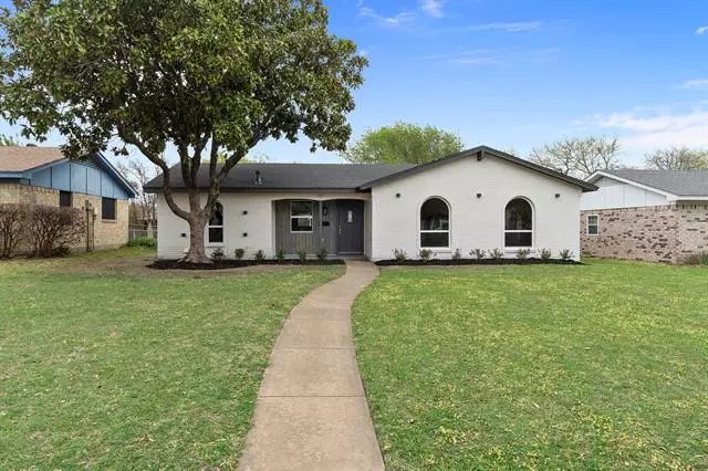 2026 Edna Smith Drive, Garland, TX 75040