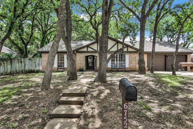 6752 Shadydale Court, North Richland Hills, TX 76182