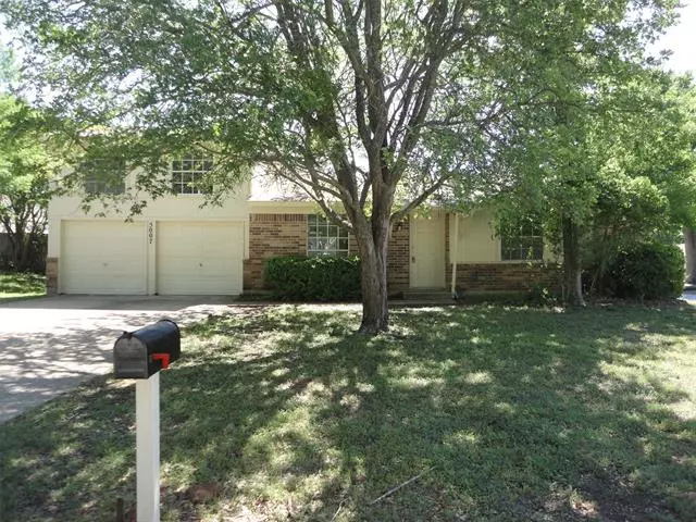 5007 Coronet Court, Arlington, TX 76017