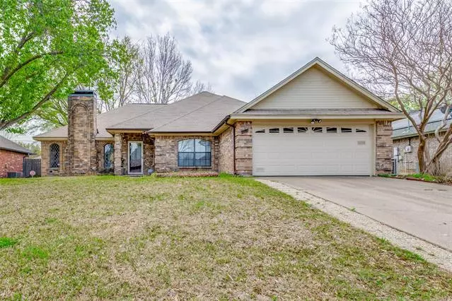 Burleson, TX 76028,212 Timber Creek Drive