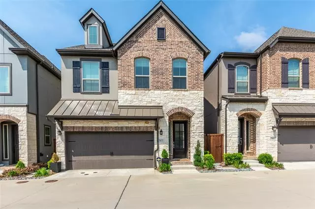 Dallas, TX 75231,7077 Mistflower Lane