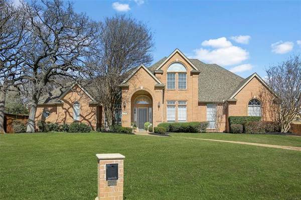 602 Llano Court, Southlake, TX 76092