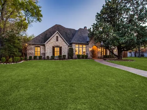 Dallas, TX 75230,5808 Elderwood Drive