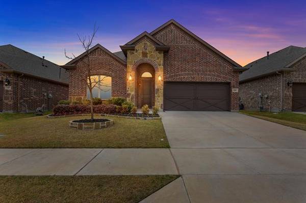 121 Gill Point Lane, Aledo, TX 76008