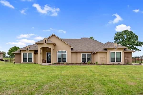 7201 Hinton Drive, Mansfield, TX 76063