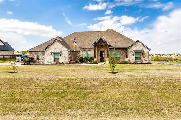 6500 Starlight Ranch Road, Godley, TX 76044