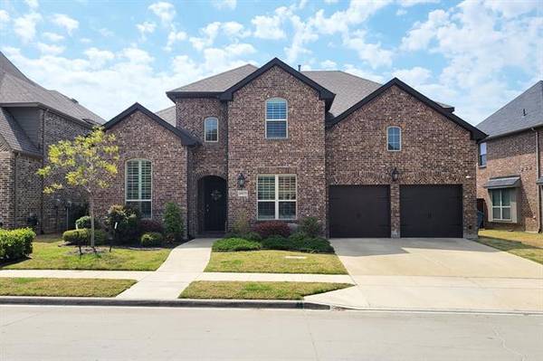 10829 Pedernales Falls Drive, Flower Mound, TX 76226