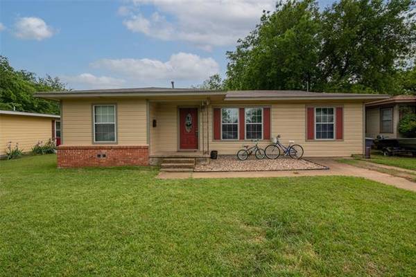 1720 W Elm Street, Denison, TX 75020