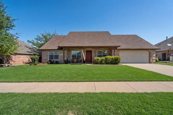 509 Valarie Lane, Midlothian, TX 76065