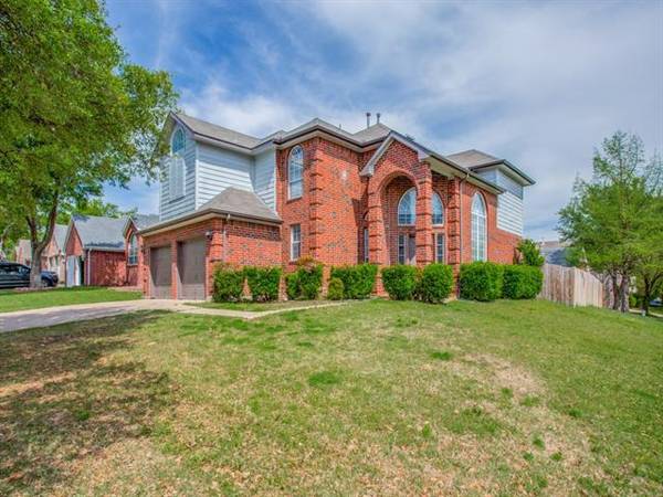 4745 Great Divide Drive, Fort Worth, TX 76137