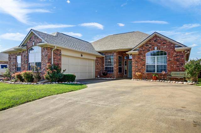 109 Ashlyn Court, Whitesboro, TX 76273