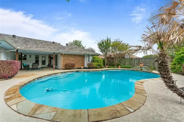 803 Roaring Springs Drive, Allen, TX 75002