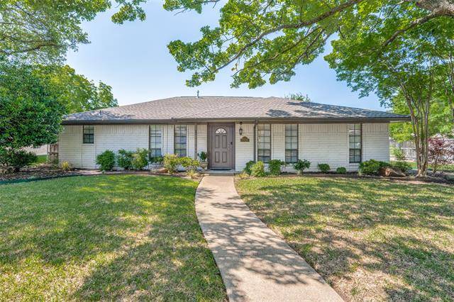 2704 S Hillbrier Circle, Plano, TX 75075