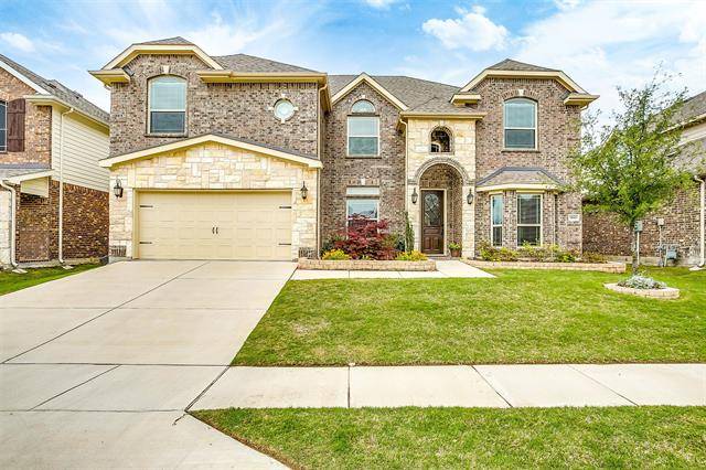 9809 White Bear Trail, Fort Worth, TX 76177