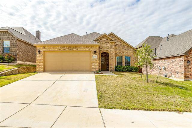 11317 Denet Creek Lane, Fort Worth, TX 76108