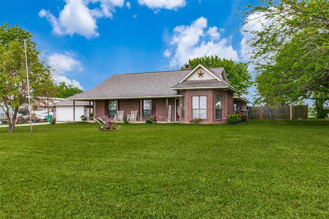 2002 Vz County Road 3805, Wills Point, TX 75169