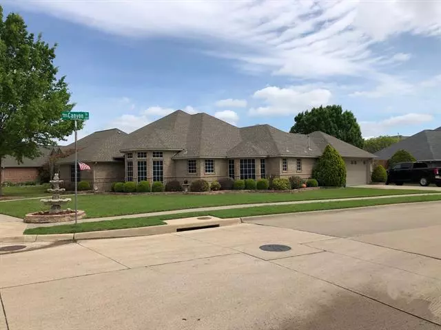 Keller, TX 76248,639 W Park Drive