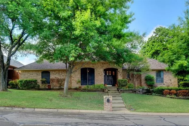 Arlington, TX 76006,2704 Shadow Drive W