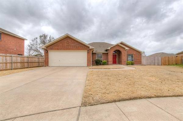 209 Ute Creek Court, Burleson, TX 76028