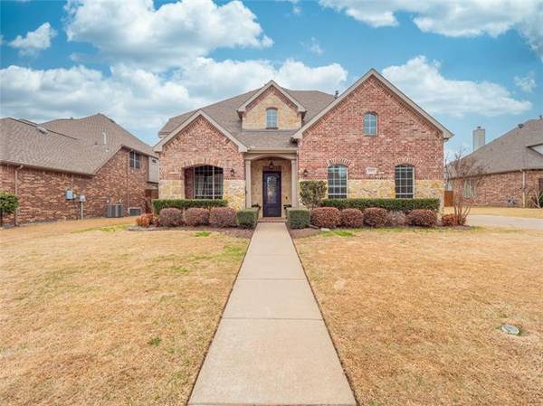 1202 Lake Meadow Drive, Mansfield, TX 76063