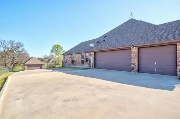 Azle, TX 76020,14009 Stacey Valley Drive