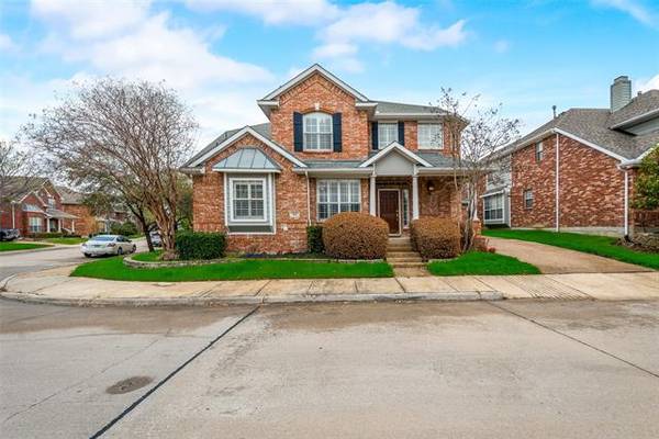 452 Richmond Street, Irving, TX 75063