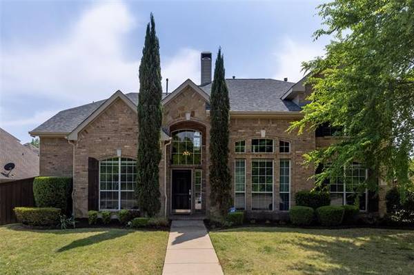 907 Saddle Brook Drive, Highland Village, TX 75077