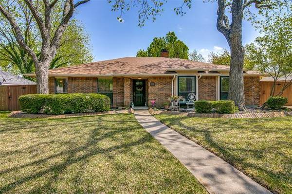 3806 Amy Avenue, Rowlett, TX 75088