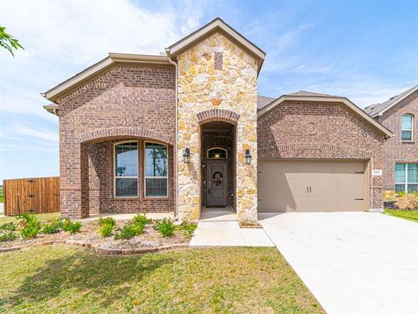 10801 Cobalt Drive, Aubrey, TX 76227