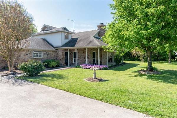 9585 County Road 2470, Royse City, TX 75189