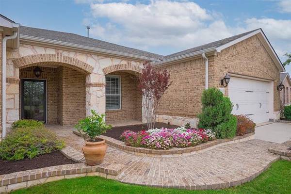 1896 Hacienda Heights Lane, Frisco, TX 75036