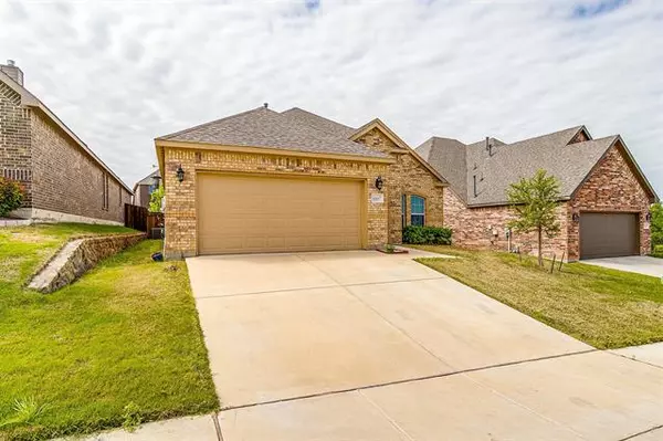 Fort Worth, TX 76108,11317 Denet Creek Lane