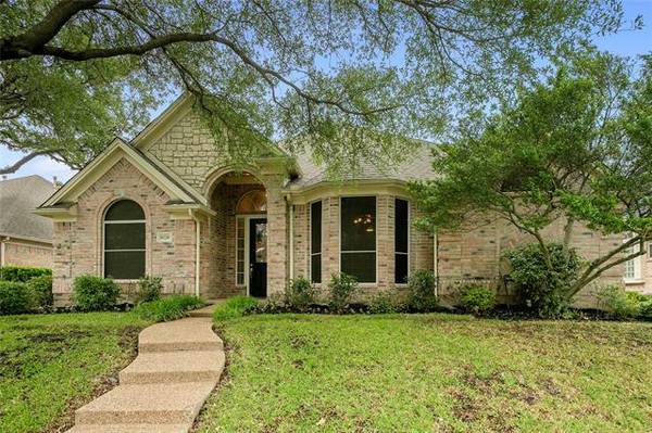 10210 Waters Drive, Irving, TX 75063