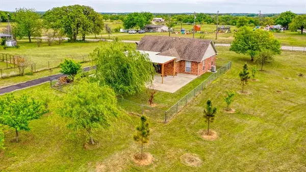 Springtown, TX 76082,3062 Gilliland Road