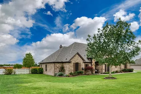 Azle, TX 76020,13016 Stacey Valley Drive