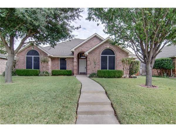 715 Flagstone Way, Wylie, TX 75098