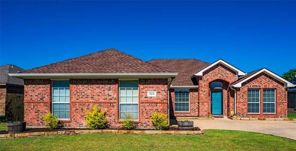 324 Cascade Drive, Red Oak, TX 75154