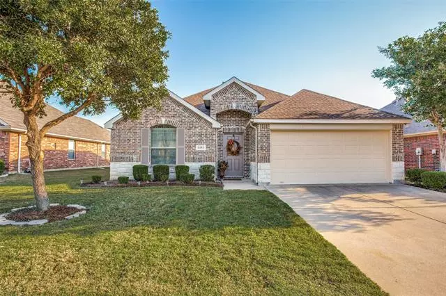 8143 Guadalupe Road, Arlington, TX 76002