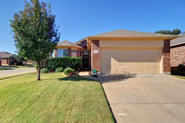 1140 Blackburn Drive, Fort Worth, TX 76120