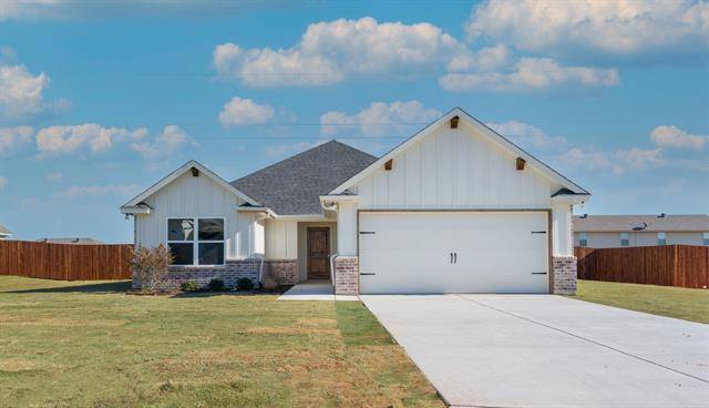 3019 Meandering Way, Granbury, TX 76049