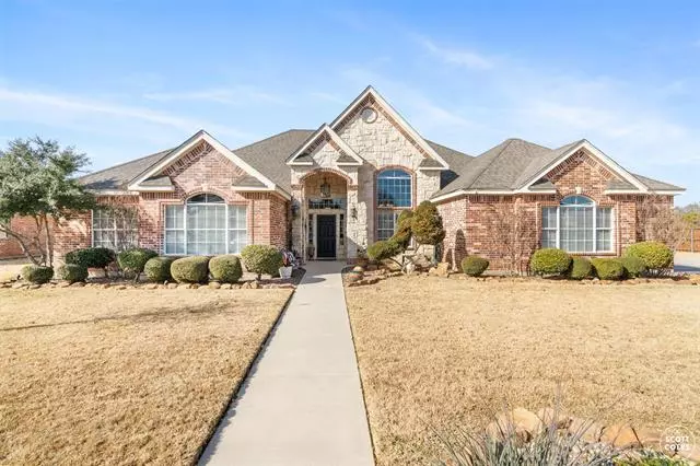 2703 Deer Crossing, Brownwood, TX 76801