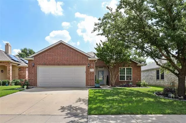 8408 Ram Ridge Road, Fort Worth, TX 76137