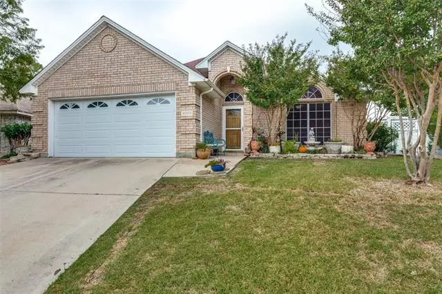 Fort Worth, TX 76133,4828 Barberry Drive