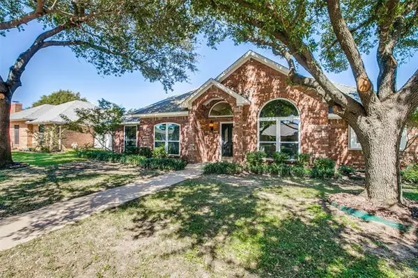 2420 Riverview Drive, Mckinney, TX 75071