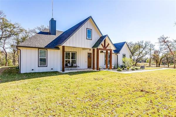 101 Morgan Meadows Drive, Weatherford, TX 76087