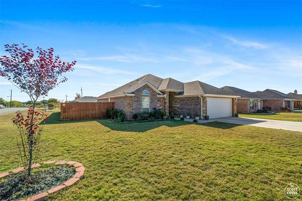 201 W Hall Court, Early, TX 76802