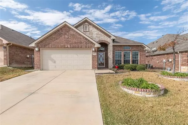 12425 Woods Edge Trail, Fort Worth, TX 76244