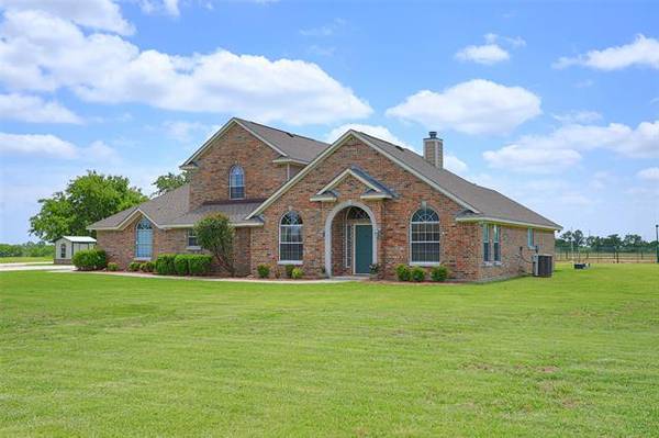 194 Krahl Road, Valley View, TX 76272