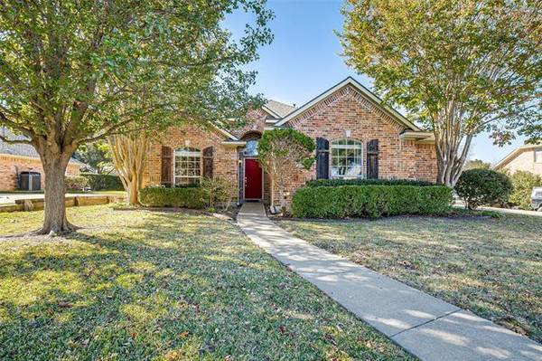 7123 Holden Drive, Rockwall, TX 75087